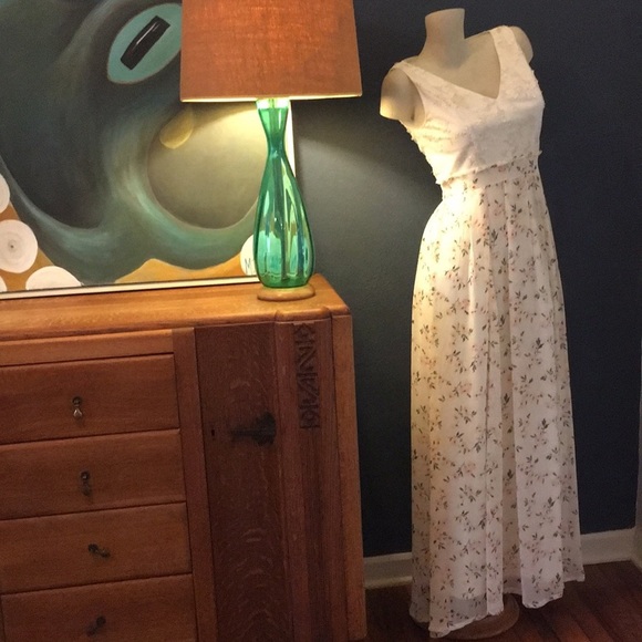 NWT Sleeveless Chiffon Floral Maxi Dress G… - Picture 6 of 8